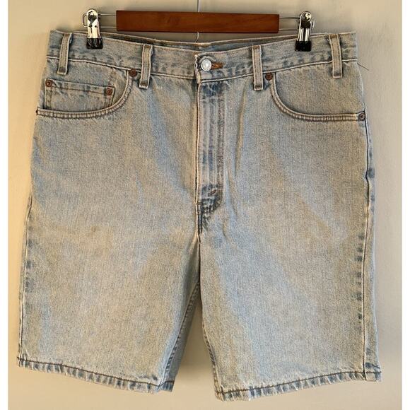Levi’s 505 Denim Light Wash Jean Shorts Size 36 Cotton Regular Fit Men’s - Picture 1 of 4